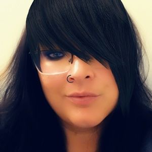 Meet your Posher, Alicia